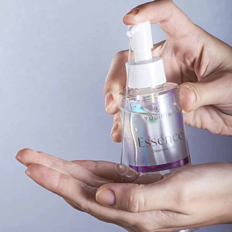 ESSENCE CLEANSING OIL 150ML
